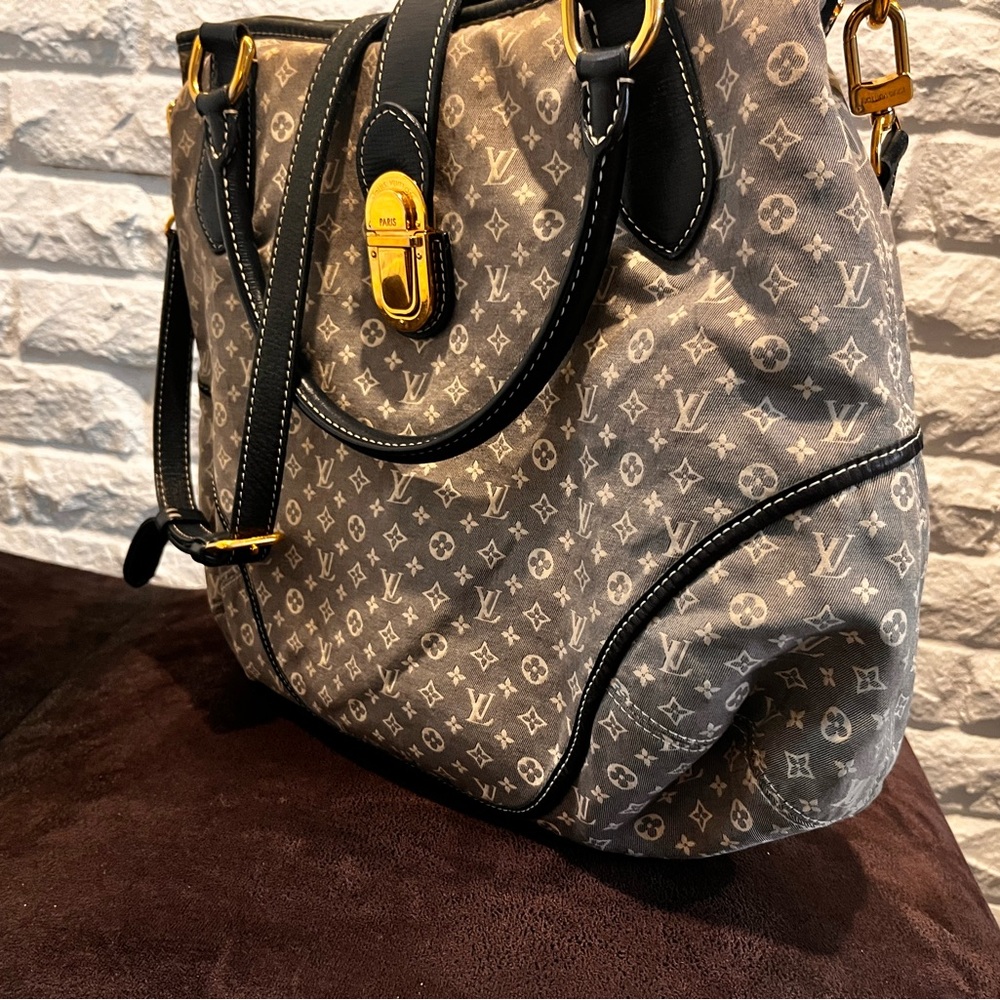 Louis Vuitton
Monogram Idylle Elegie - Picture 14 of 17